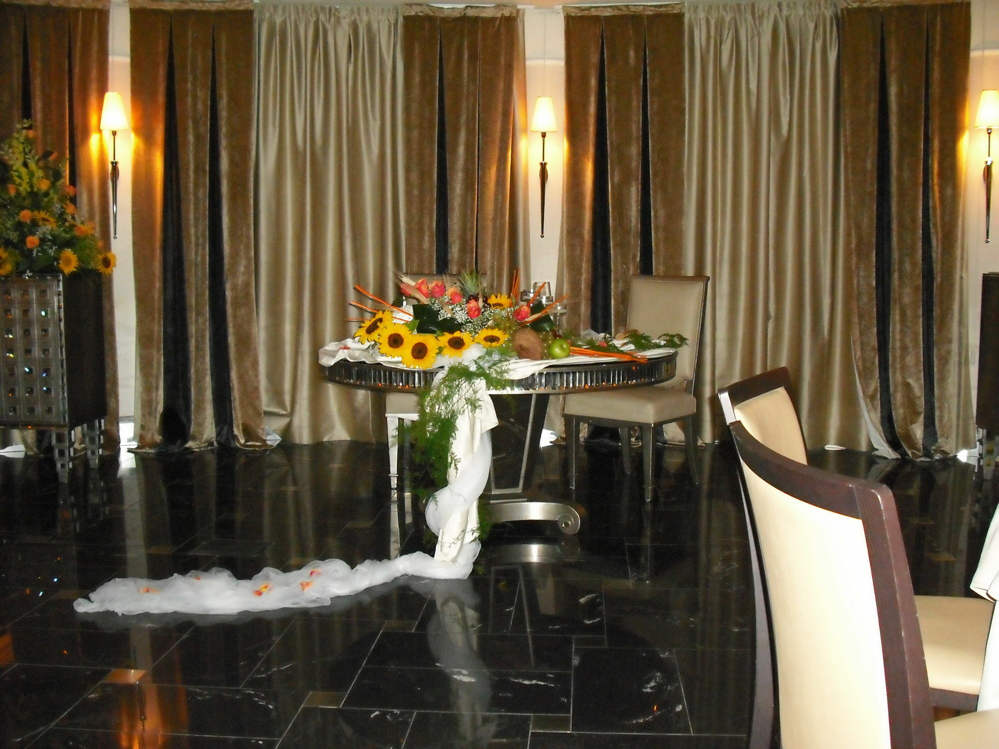 Regent Beach Hotel & Apartments Реджо-ди-Калабрия Экстерьер фото